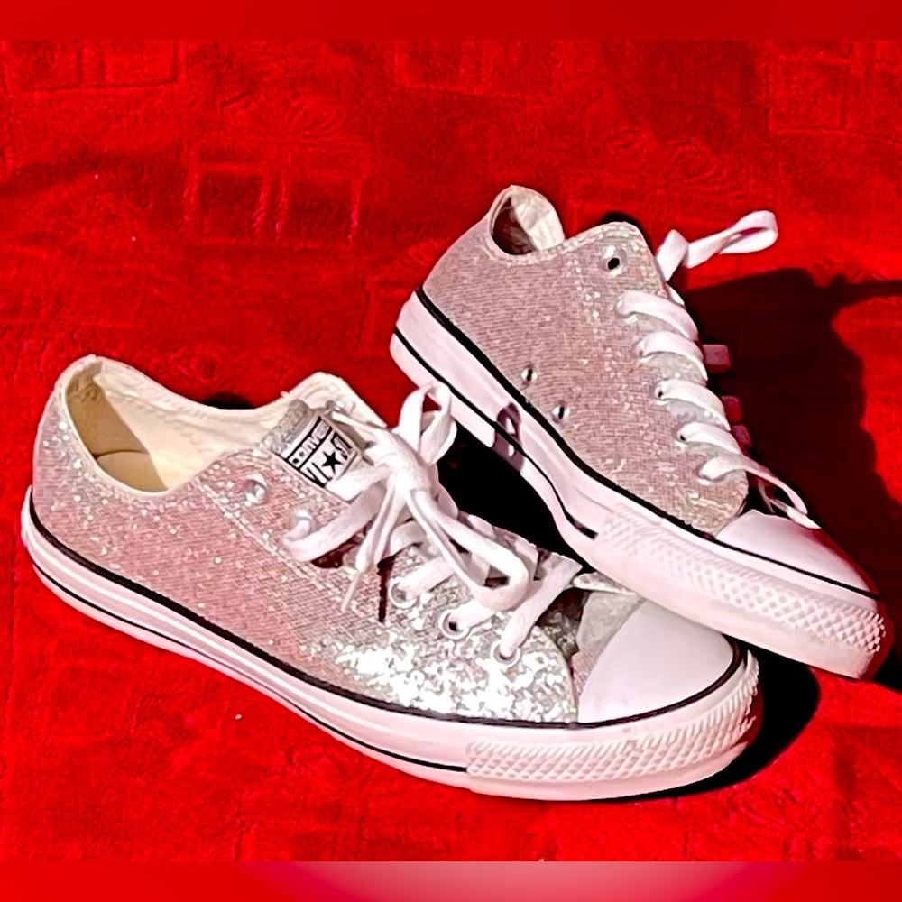 New Converse Chuck Taylor Lowtop Sparkly Glittery Silver Shoes Men 8 or Women 10